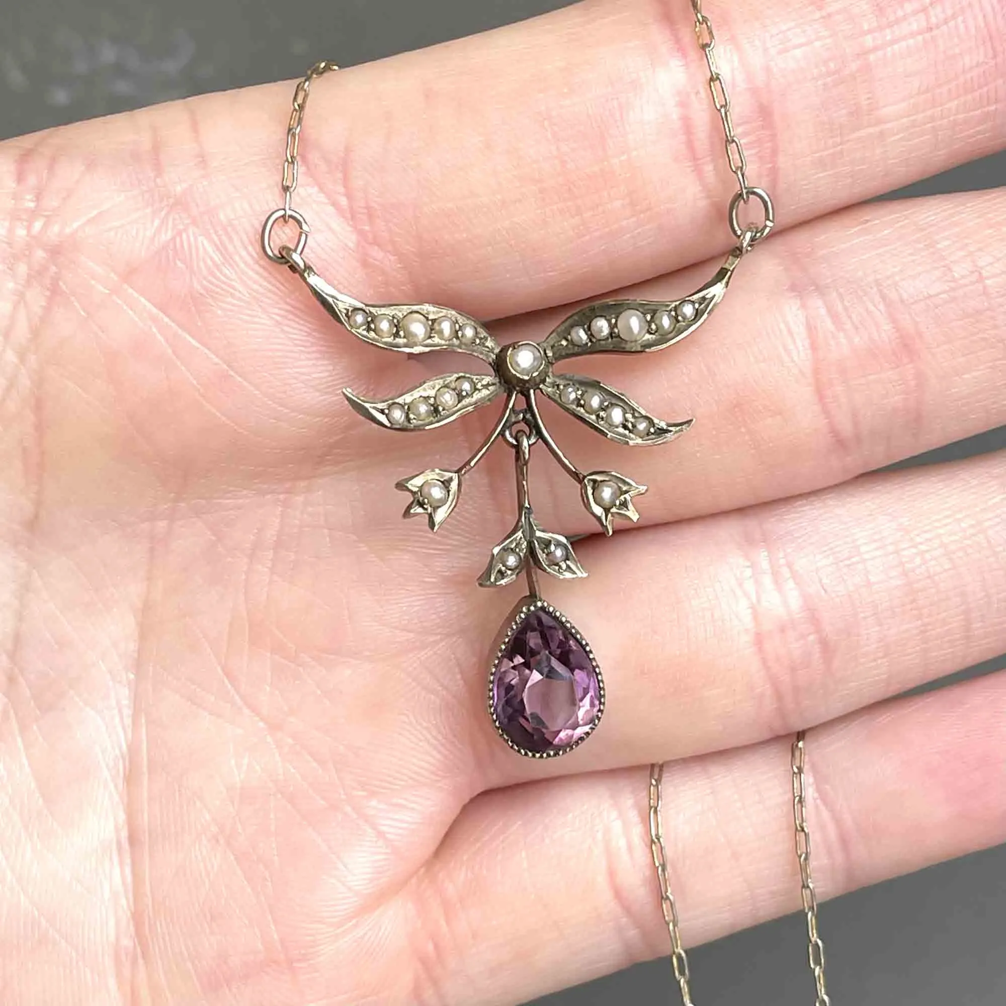 10K Gold Pearl Amethyst Lavaliere Necklace