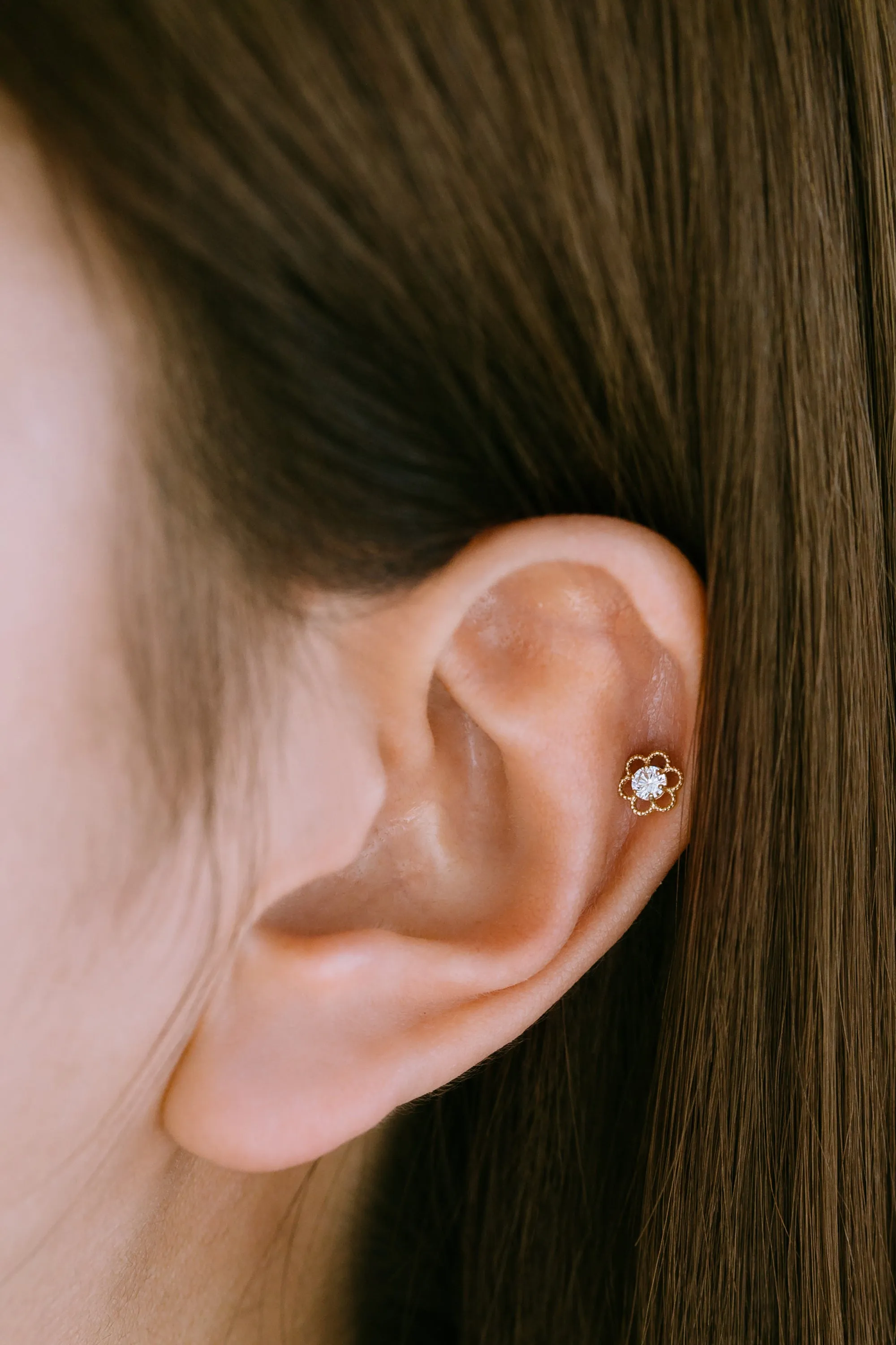 14K Real Gold Minimalist Open Flower Central Cz Forward Helix Cartilage Tragus Inner Conch Ear Stud Post Internally Threaded Earring Labret Jewelry