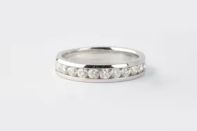 14k White Gold 0.55ctw Diamond Wedding Band Size 4.75 (3.00g.)