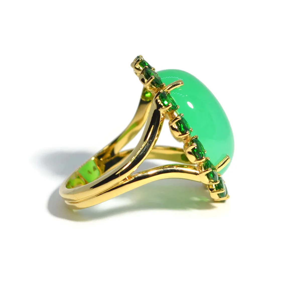 A & Furst - Sole - Cocktail Ring with Natural Chrysoprase and Tsavorite Garnet, 18k Yellow Gold