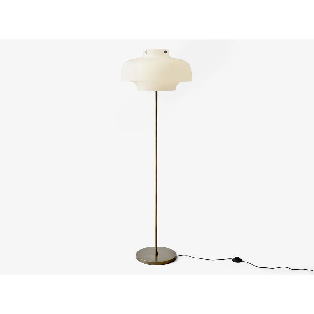 &Tradition Copenhagen Floor Lamp SC14 | Satinized Opal Glass/Bronzed Brass