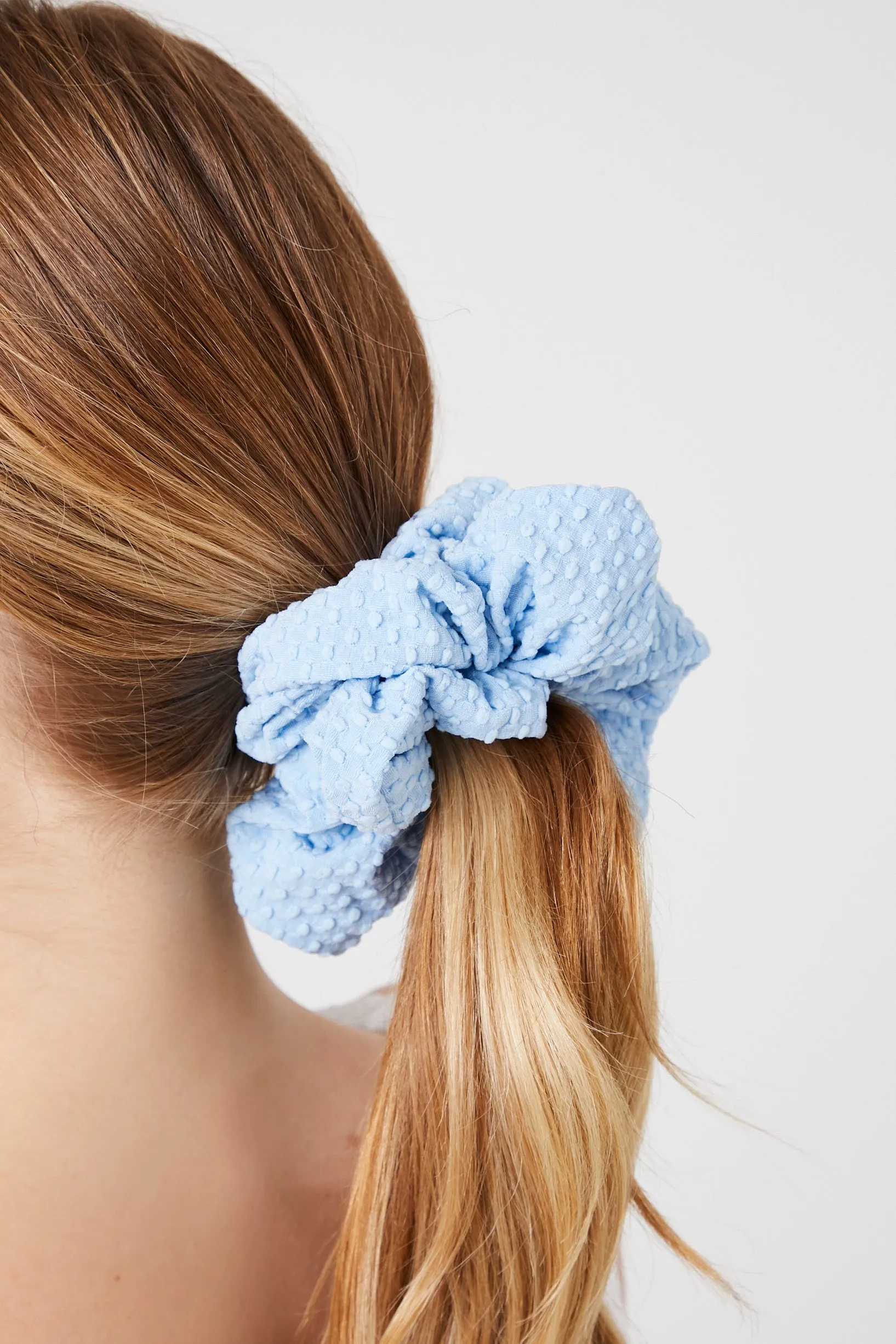 Clip-Dot Scrunchie