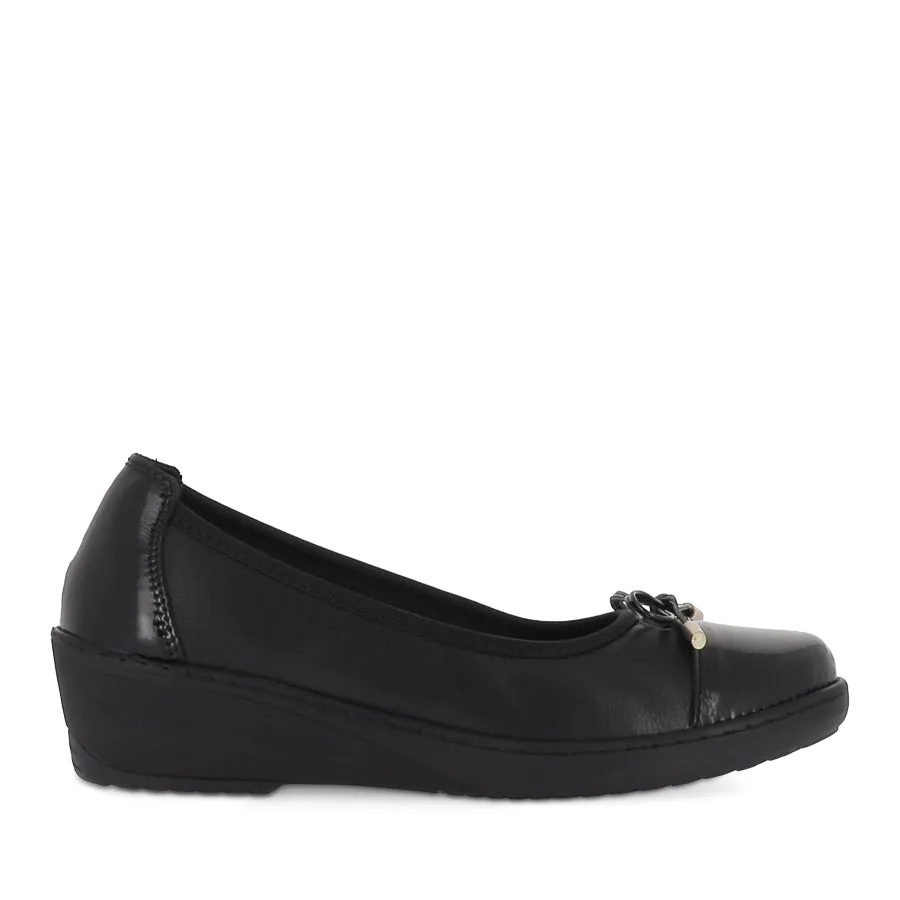 CP243-18 - BLACK PATENT