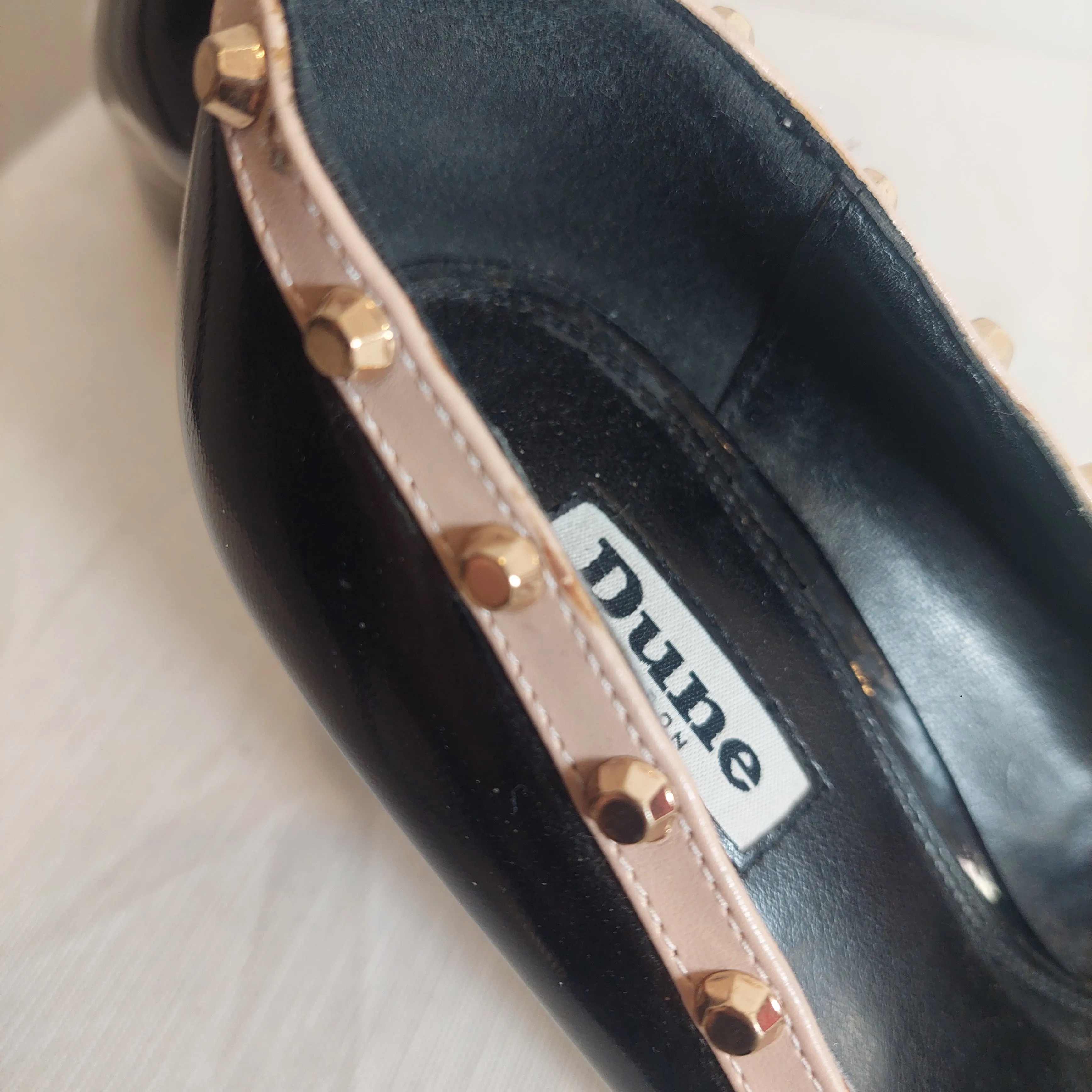 DUNE 'Babylon' Black with Gold Studs Pointed Pumps | Pre loved |