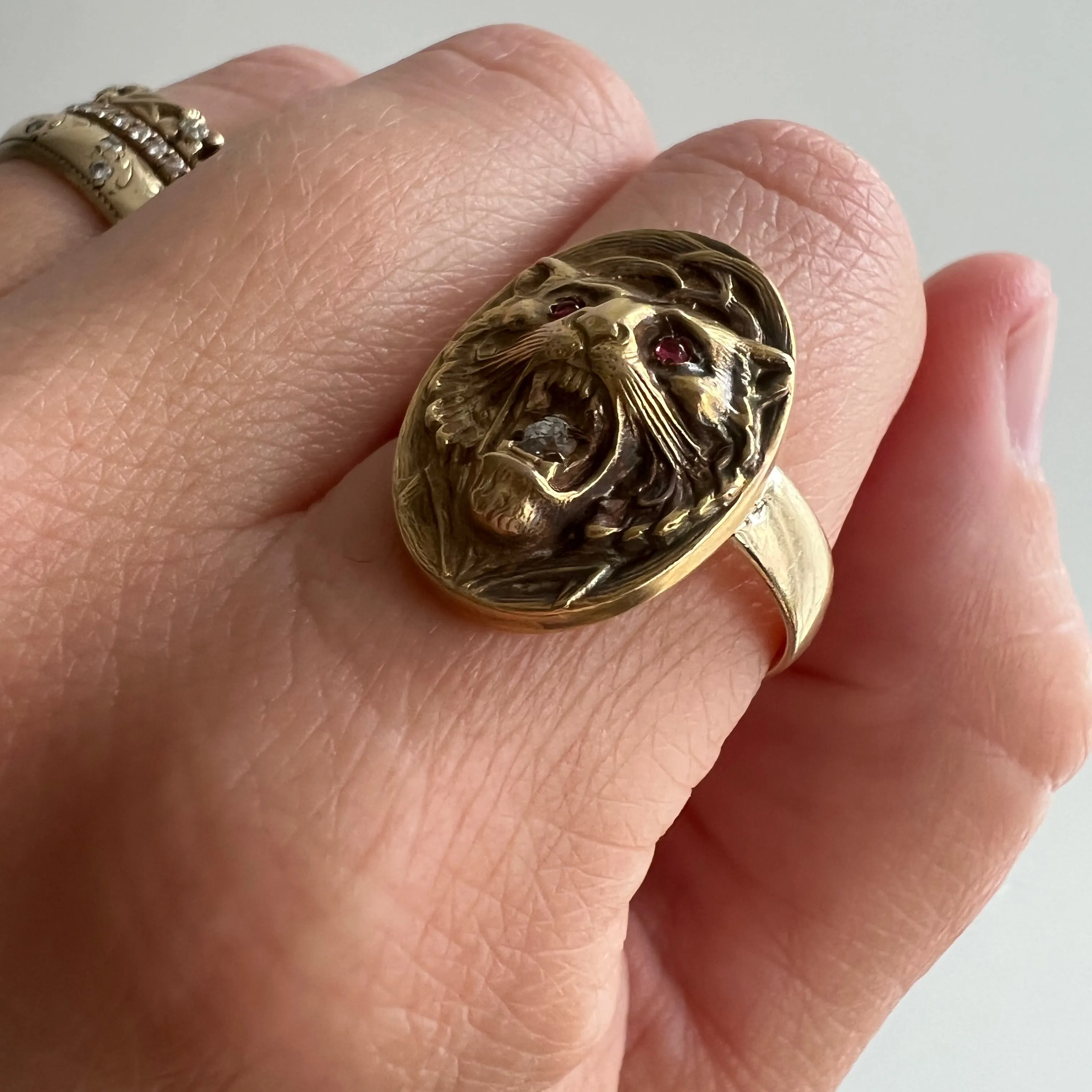 reimagined V I N T A G E // ambiguous big cat / solid 10k yellow gold art nouveau cufflink conversion ring / size 7.25 ish