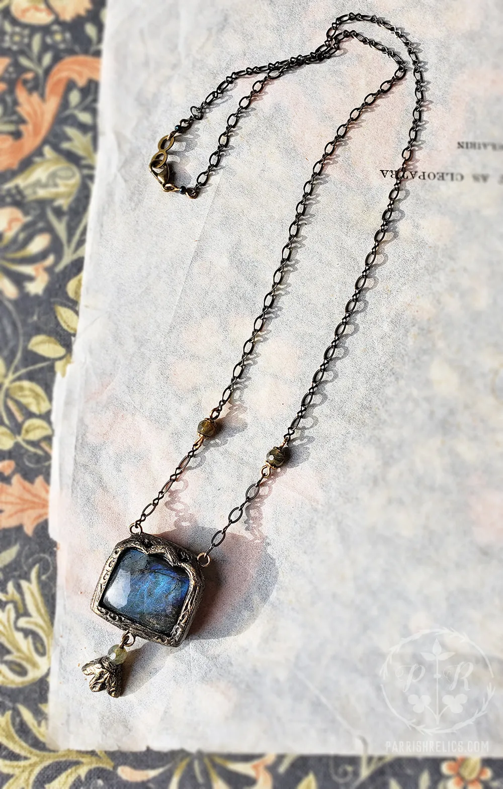 Santa Maria della Carità Labradorite Arch Amulet