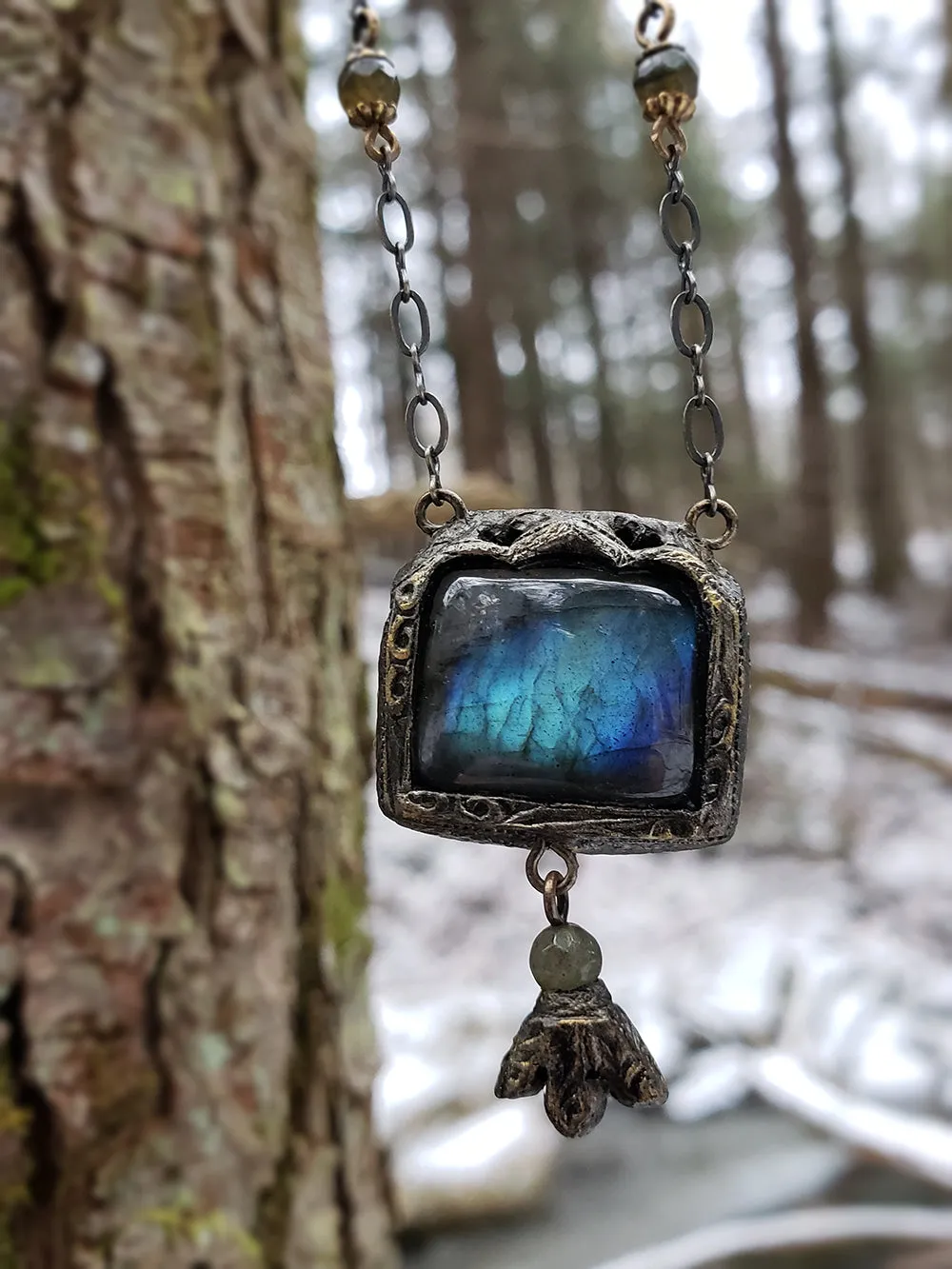 Santa Maria della Carità Labradorite Arch Amulet