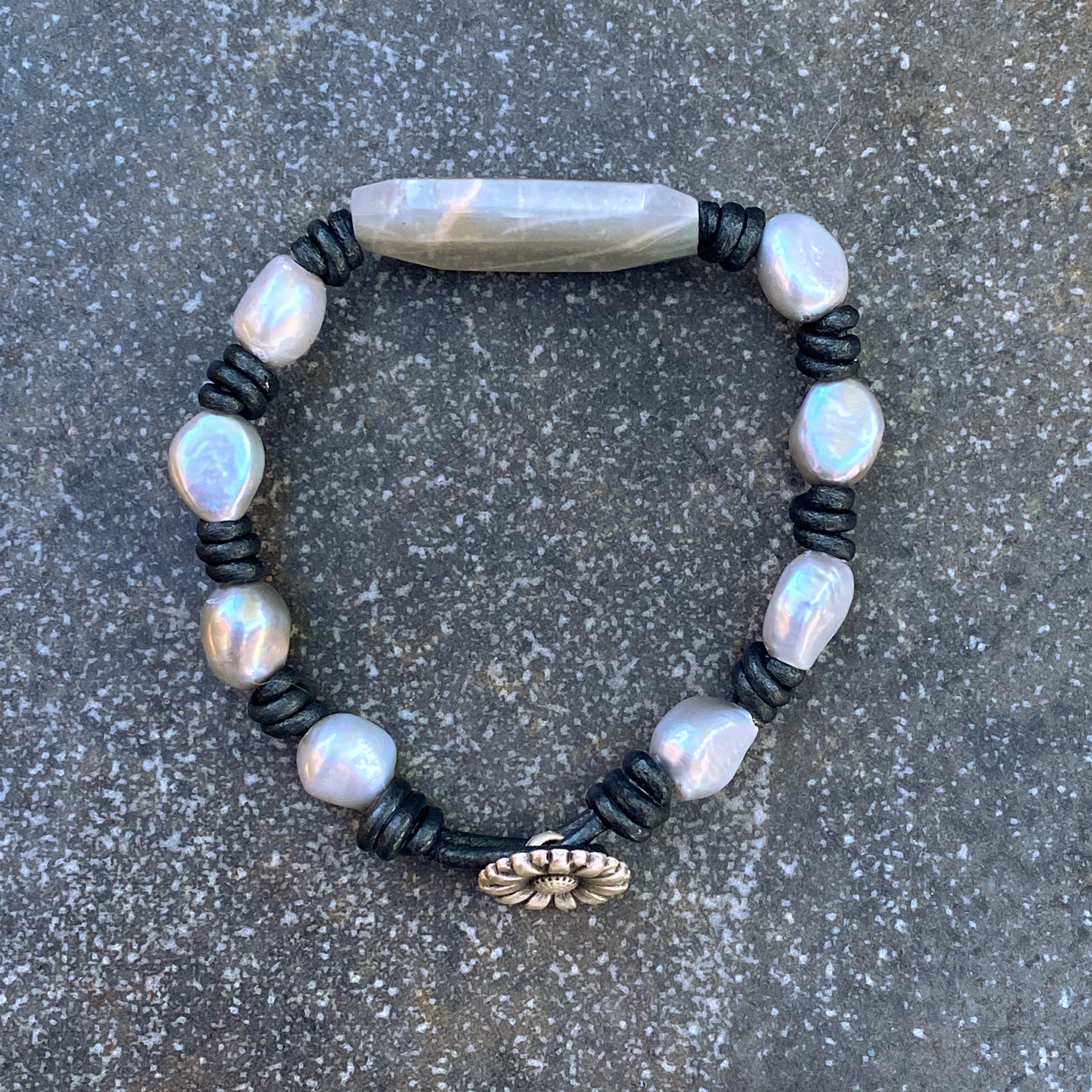 Silver moonstone and genuine freshwater Pearl hand knotted leather bracelet